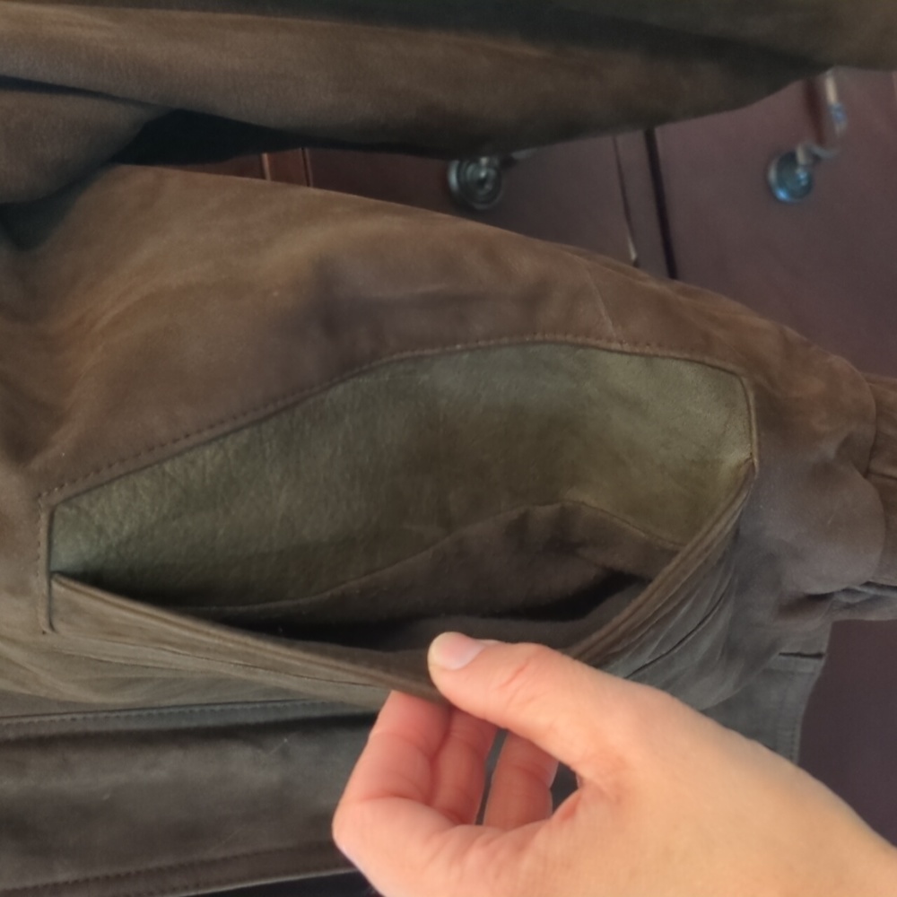 Members Only Leather Jacket, Medium - image 8